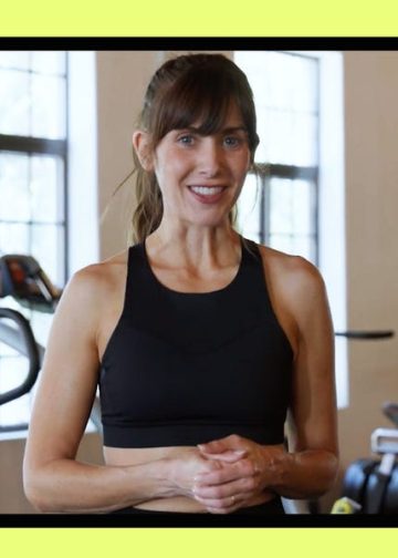 Alison Brie, 43, podiže potisak kukom od 136 kg – ova rutina ju je ozbiljno ojačala za Masters of the Universe