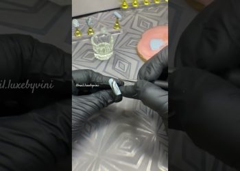 Efekt mramoriranja, dio 3…. @nail.luxebyvini
