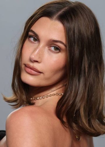 Hailey Bieber otkriva manekenske noge u kratkim hlačicama dok dijeli svoju intenzivnu rutinu vježbanja nakon rođenja Jacka