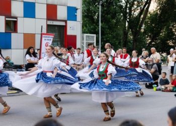 Zagreb pozdravlja svijet na otvaranju 60. Međunarodne smotre folklora