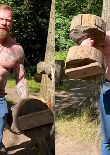 Dennis Wolf, 47, prikazuje razmaljenu tjelesnu građu tijekom vježbanja u šumi na otvorenom