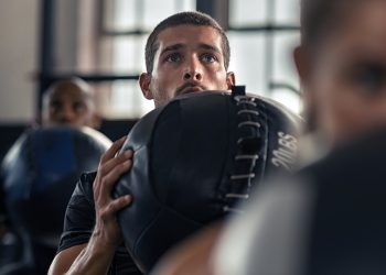 Njuškanje čokolade može vam pomoći tijekom dnevnog treninga nogu, čak i na prazan želudac