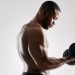 Kako povećati bicepse s bučicom od 5 kg – jednostavna metoda od 4 vježbe koja djeluje
