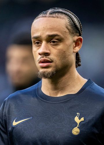Svi navijači Tottenhama dijele isto mišljenje o ‘povratku’ Xavija Simonsa