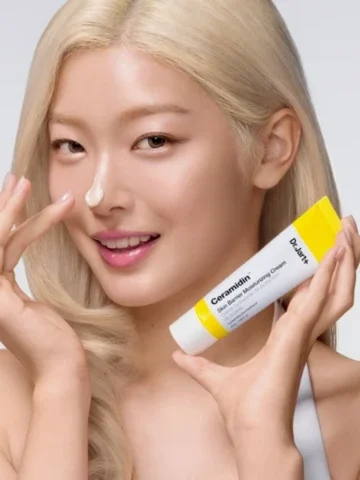 Yoonchae Jeung iz grupe KATSEYE u kampanji za Dr.Jart+ Premium BB Cream