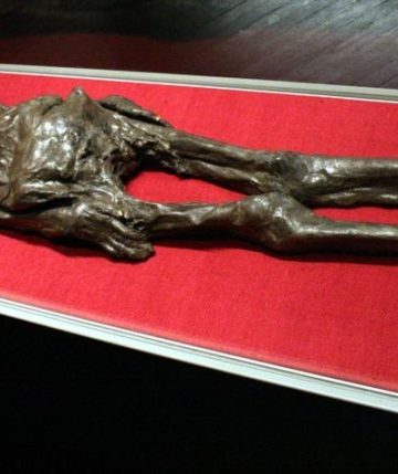 Knjiga mrtvih bračnog para, egipatski papirus u Arheološkom muzeju u Zagrebu