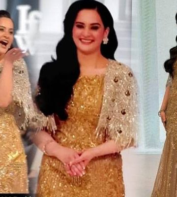 Aiman Khan na pisti LAAM Fashion Weeka u haljini Erum Khan Couture